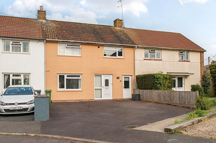 3 Bedroom Terraced House For Sale In Orchard Vale, Ilminster, Somerset, TA19