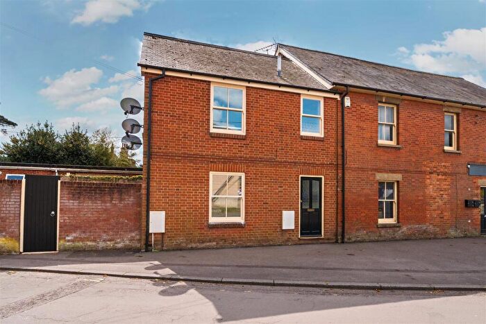 2 Bedroom End Of Terrace House To Rent In Long Close, Downton, SP5