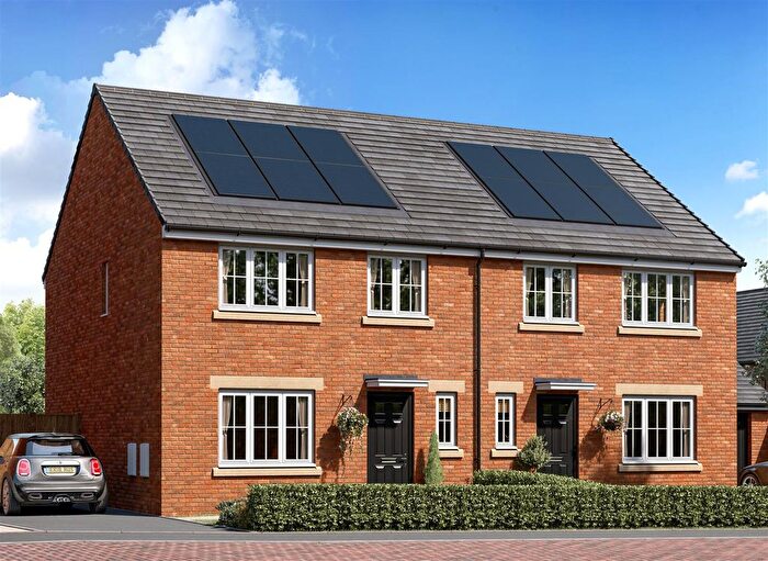 4 Bedroom Semi-Detached House To Rent In Osprey View, Costhorpe, S81