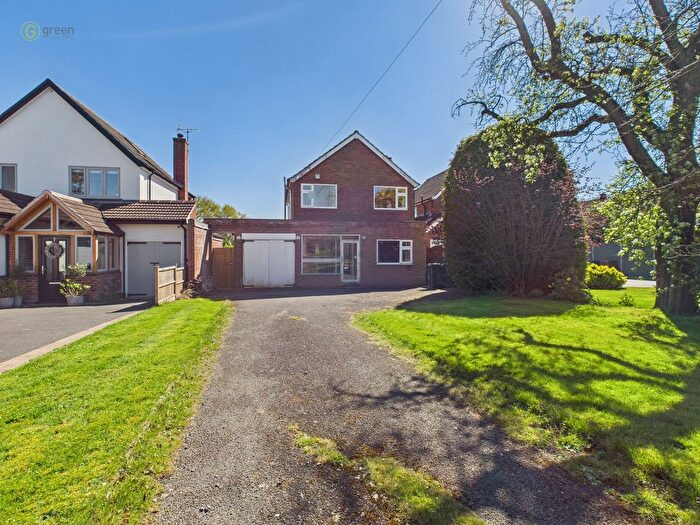 3 Bedroom Detached House For Sale In Drayton Lane, Drayton Bassett, Tamworth, B78