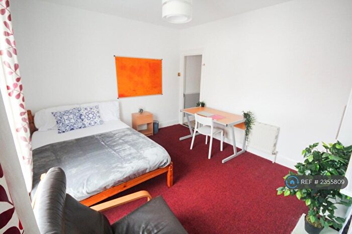 4 Bedroom Terraced House To Rent In Percy Road, Southsea, PO4