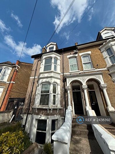 1 Bedroom Flat To Rent In Earlham Grove, London, E7