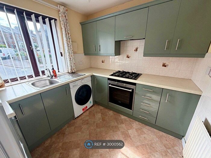 2 Bedroom Flat To Rent In Wesleyan Court, Ulverston, LA12
