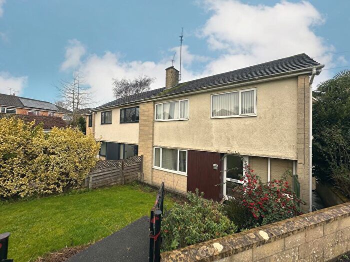 3 Bedroom House To Rent In West Park Road, Corsham, SN13