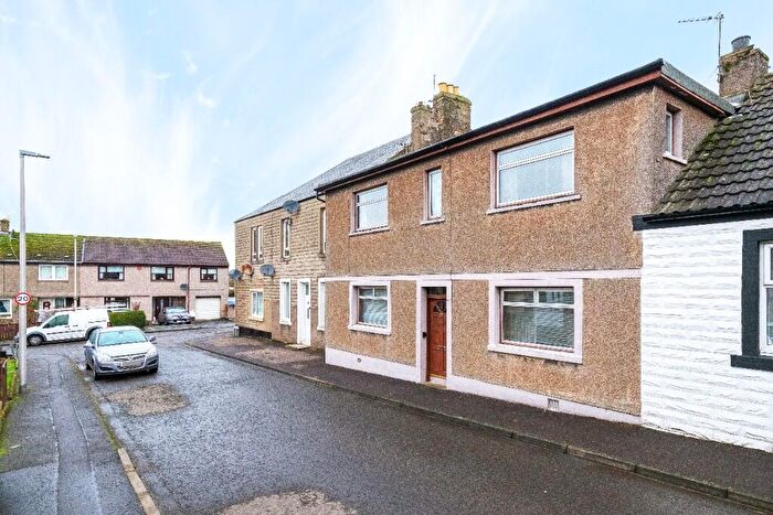 3 Bedroom Terraced House For Sale In Brands Row, Crossgates, KY4