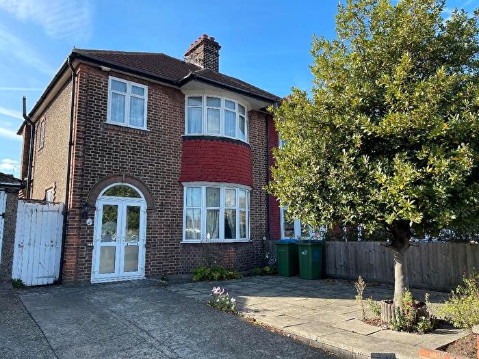 3 Bedroom Property For Sale In Sidcup Road, London, SE12