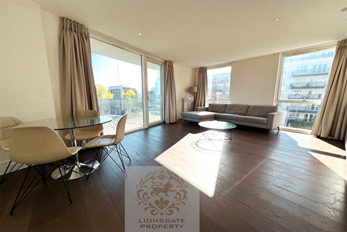 2 Bedroom Apartment To Rent In Queenshurst Square, Kingston, KT2