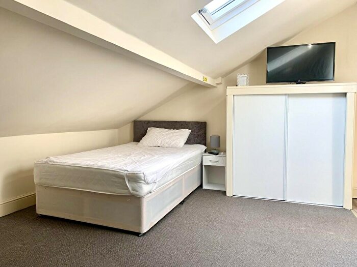 Studio To Rent In Ivanhoe Road, Liverpool, Merseyside, L17