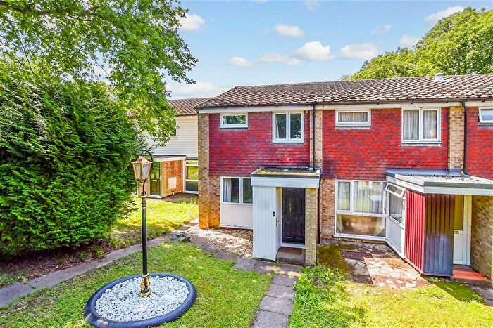 3 Bedroom End Of Terrace House For Sale In Highview, Meopham, Kent, DA13
