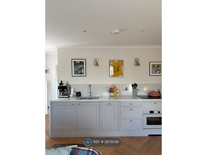 2 Bedroom Flat To Rent In Gloucester Crescent, London, NW1