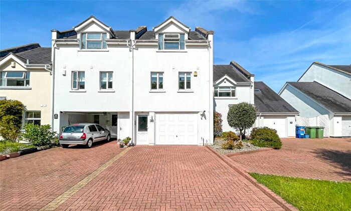 3 Bedroom Terraced House For Sale In Hen Gei Llechi, Y Felinheli, Gwynedd, LL56