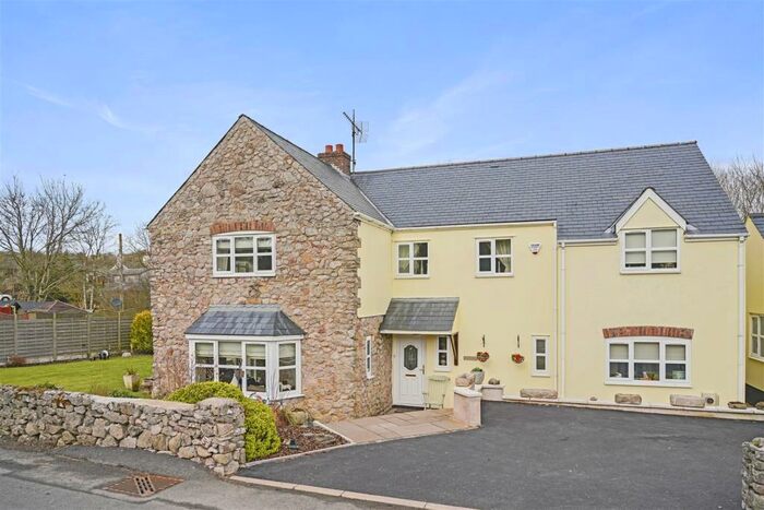 4 Bedroom House For Sale In Village Road, Eryrys, Mold, CH7