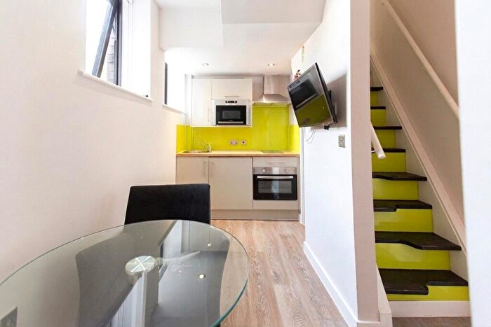 1 Bedroom Maisonette To Rent In Crown House, - Prince Street, City Centre, Bristol, BS1