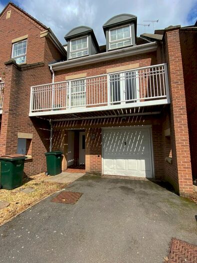 6 Bedroom End Of Terrace House To Rent In Rodyard Way, Coventry, CV1