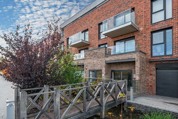 2 Bedroom Flat To Rent In Fletton Quays, Fletton Quays, Peterborough, PE2