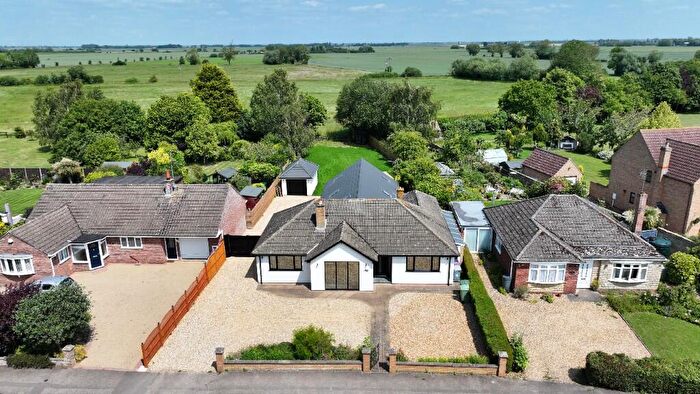4 Bedroom Detached Bungalow For Sale In Eastgate, Deeping St James, PE6