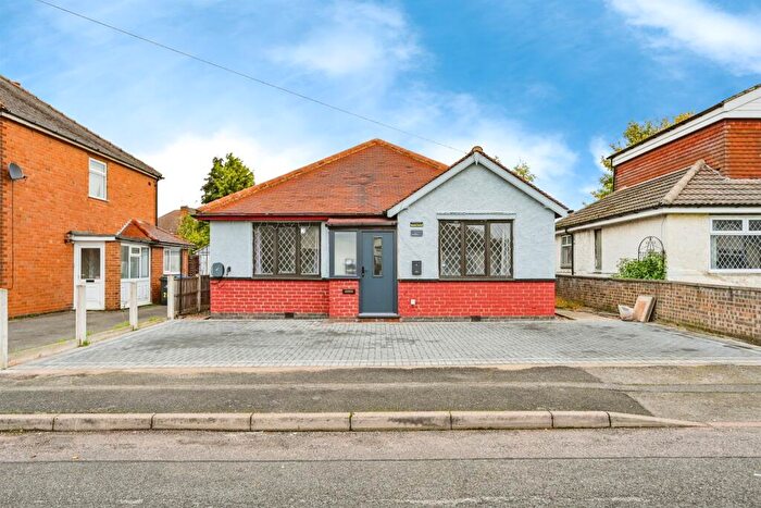 3 Bedroom Detached Bungalow For Sale In Hillcrest Road, Chaddesden, Derby, DE21