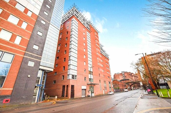 2 Bedroom Apartment To Rent In Montana House, Princess Street, Manchester City Centre, Greater Manchester, M1
