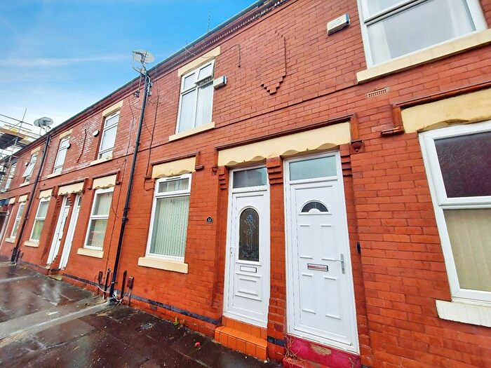 2 Bedroom Terraced House For Sale In Kara Street, Salford, M6