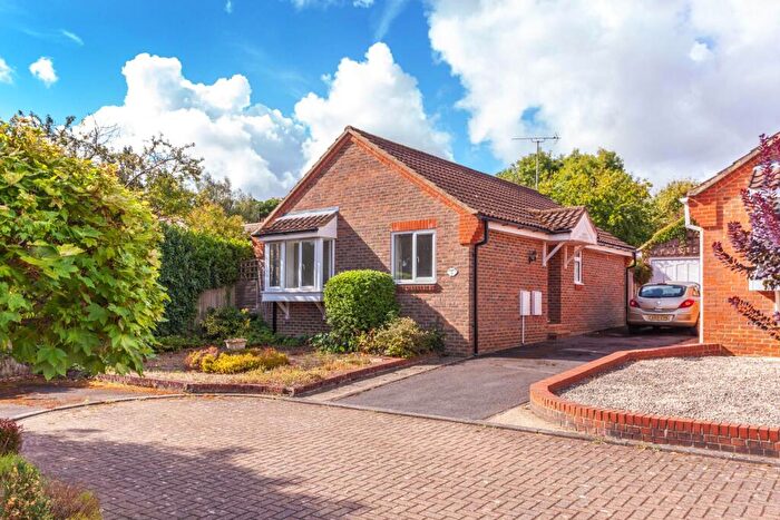 2 Bedroom Detached House For Sale In Sedgefield Close, Sonning Common, South Oxfordshire, RG4