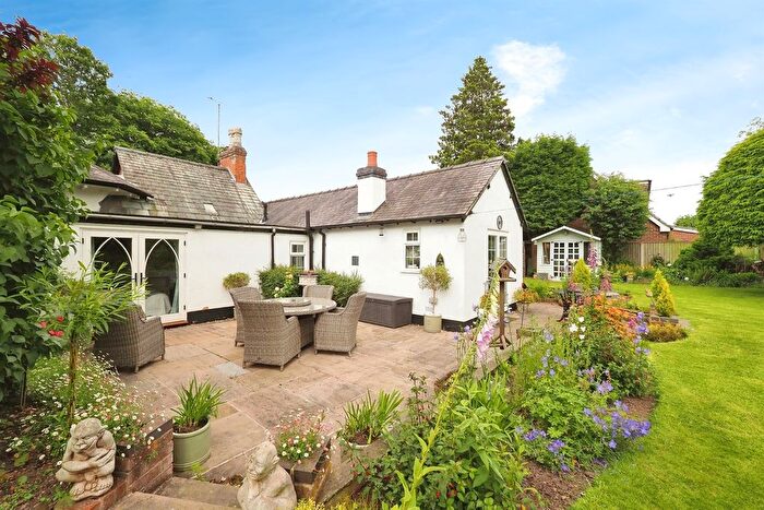 3 Bedroom Detached Bungalow For Sale In Chapel Lane, Barrow-On-Trent, Derby, DE73