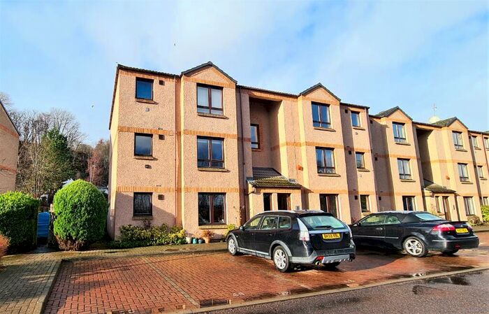 2 Bedroom Flat To Rent In Cambrai Court, Station Road, Ross-shire, Dingwall, IV15