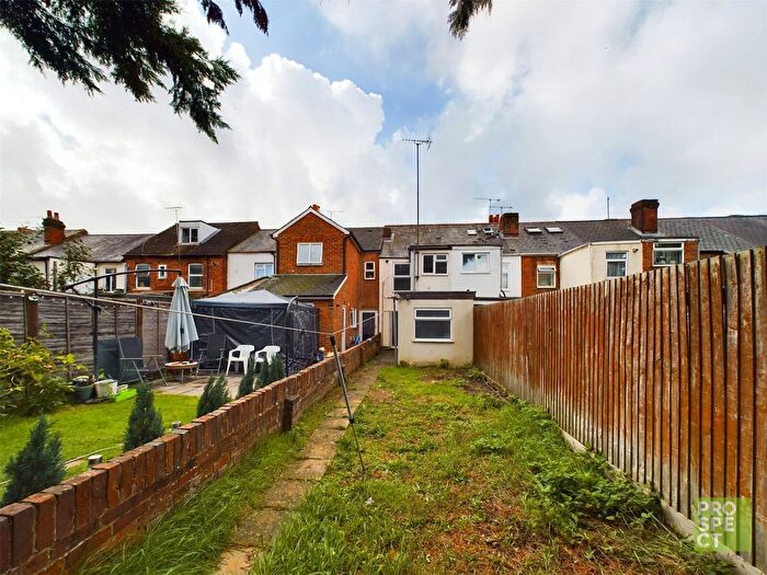 3 Bedroom Terraced House To Rent In Oxford Road, Reading, Berkshire, RG30