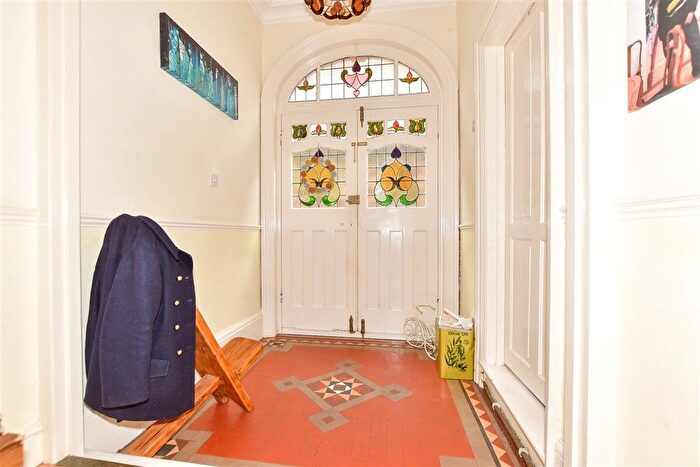 7 Bedroom Semi-Detached House For Sale In Canterbury Road, Westbrook, Margate, Kent, CT9