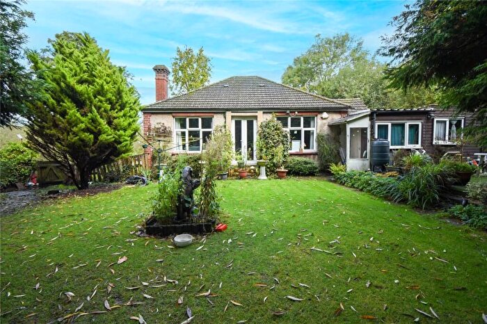 4 Bedroom Bungalow For Sale In Cowley Mill Road, Cowley, Uxbridge, UB8