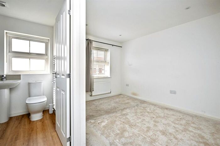 2 Bedroom Semi-detached House For Sale In Blue Bird Way, Lower Willingdon, BN22