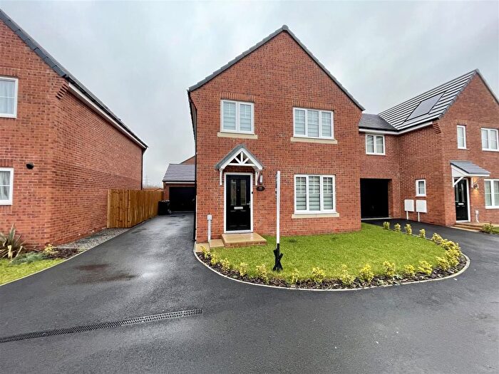 4 Bedroom Detached House For Sale In Mulberry Avenue, Darlington, DL1
