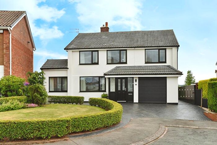 4 Bedroom Detached House For Sale In Shefford Road, Newcastle, Staffordshire, ST5