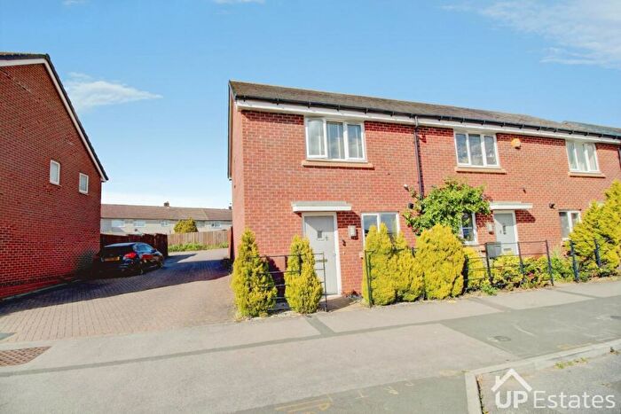2 Bedroom End Of Terrace House For Sale In Hillmorton Road, Coventry, CV2
