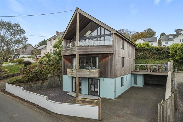 4 Bedroom Detached House For Sale In Carnmarth, Carharrack, Redruth, TR16