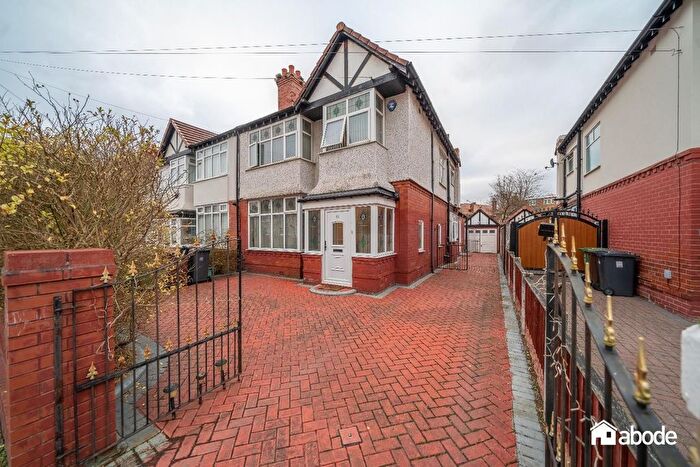 3 Bedroom Semi-Detached House For Sale In Manor Road, Crosby, Liverpool, L23