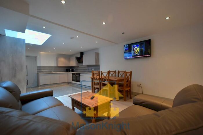 7 Bedroom Terraced House To Rent In / Academic Year Stunning Bedroom En-suite On Heeley Road, Selly Oak, Free Ultrafast M Broadband, B29