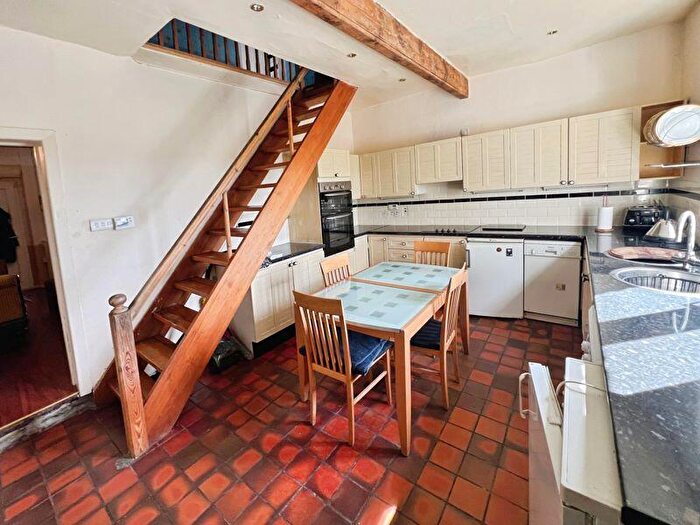 2 Bedroom Cottage For Sale In High Street, Chapeltown, BL7