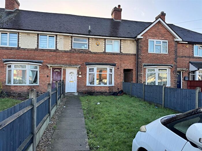 3 Bedroom Terraced House For Sale In Drews Lane, Ward End, Birmingham, B8