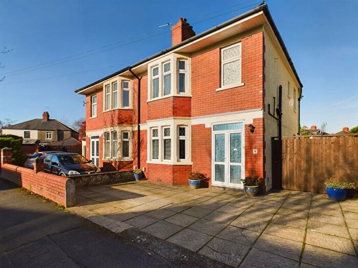 3 Bedroom Semi-Detached House For Sale In Tair Erw Road, Heath, Cardiff., CF14