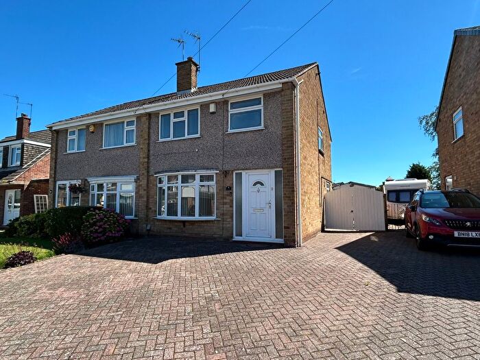 3 Bedroom Semi Detached House For Sale In Delamere Road, Bedworth, Warwickshire, CV12