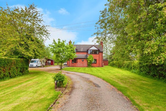 3 Bedroom Detached House For Sale In Sandy Lane, Threapwood, Malpas, Cheshire, SY14