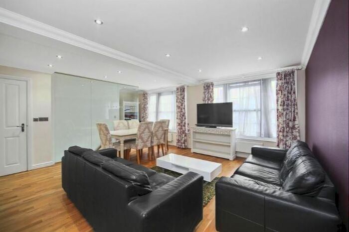 4 Bedroom Flat To Rent In Crawford Street, Marylebone, London, W1H