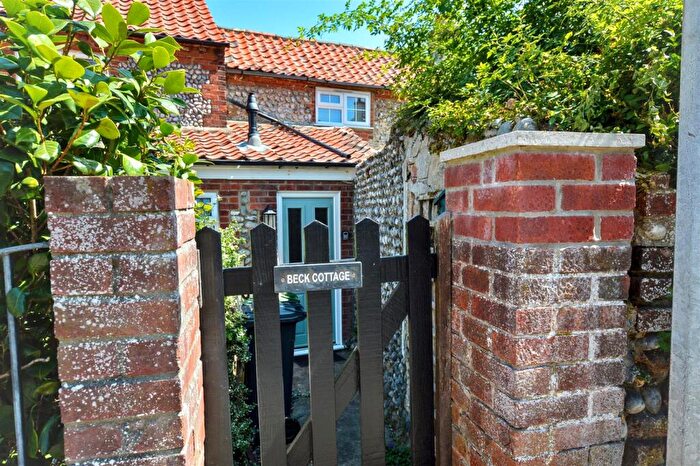 1 Bedroom Cottage For Sale In Beeston Road, Sheringham, NR26