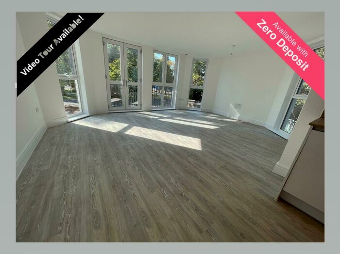 2 Bedroom Flat To Rent In West Cliff Road, Bournemouth, BH2