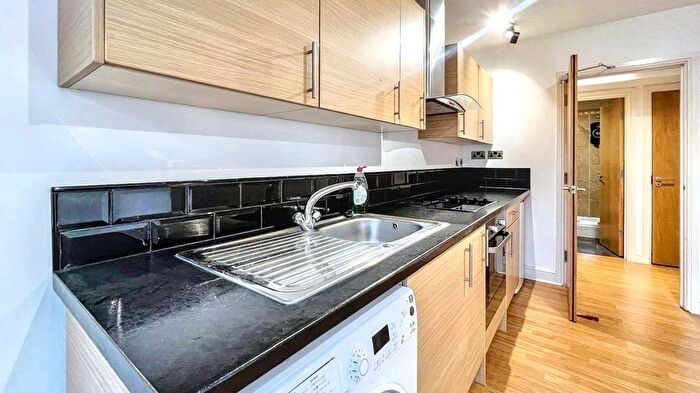 1 Bedroom Property To Rent In Upper Maudlin Street, Bristol, BS2