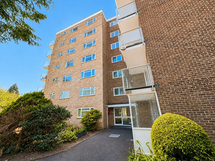 2 Bedroom Apartment To Rent In Lindsay Road, Branksome Park, Poole, BH13