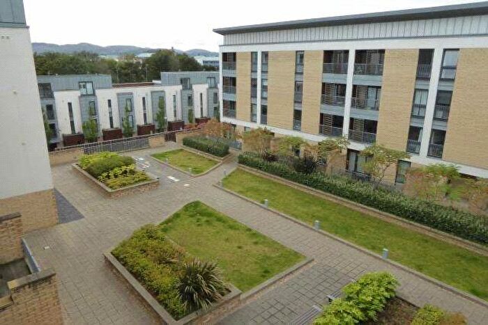 2 Bedroom Flat For Sale In Kimmerghame Terrace, Edinburgh, Midlothian, EH4