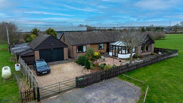 4 Bedroom Smallholding For Sale In Cloverlea, Nortoft Lane, CV23