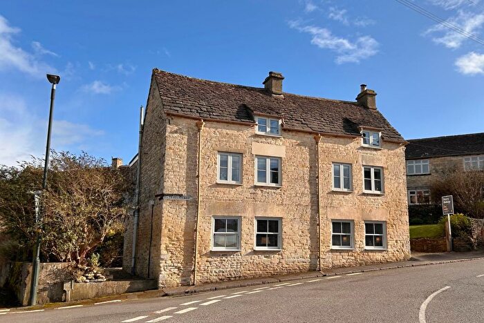4 Bedroom Detached House For Sale In Tetbury Hill, Avening, Gloucestershire, GL8