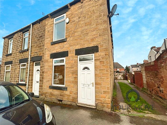 2 Bedroom End Of Terrace House To Rent In Clifton Street, Barnsley, South Yorkshire, S70